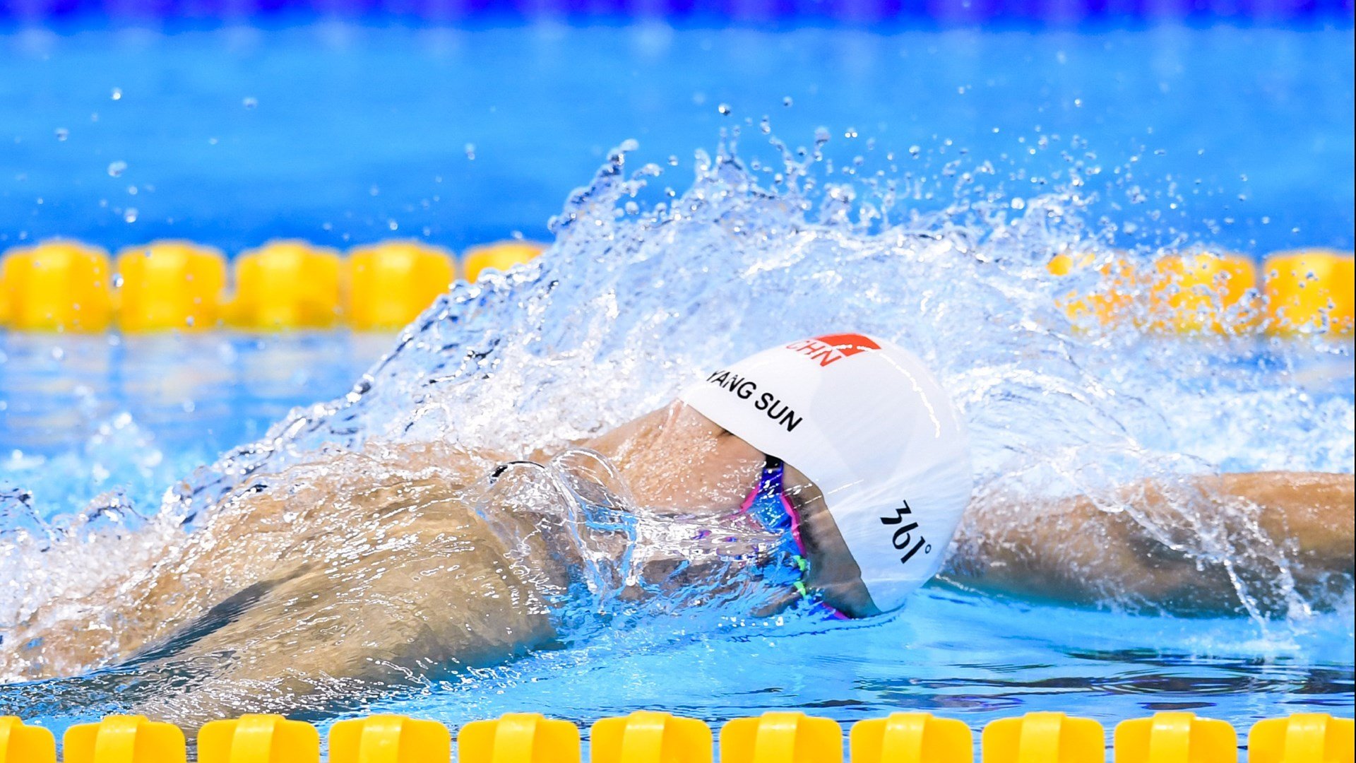 文班亚马里程碑之夜，老鹰三分暴雨无情碾压猛龙
